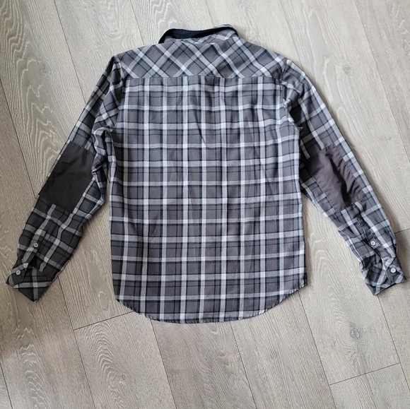 Helly Hansen Men's Gray Plaid Shirt - Picture 2 of 3